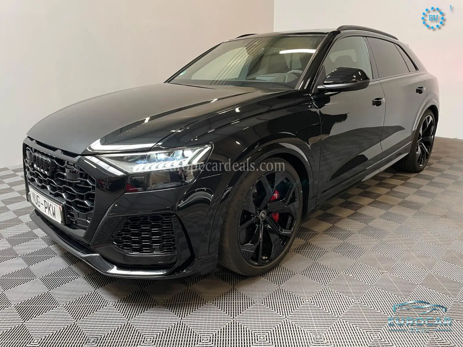 Audi RSQ8