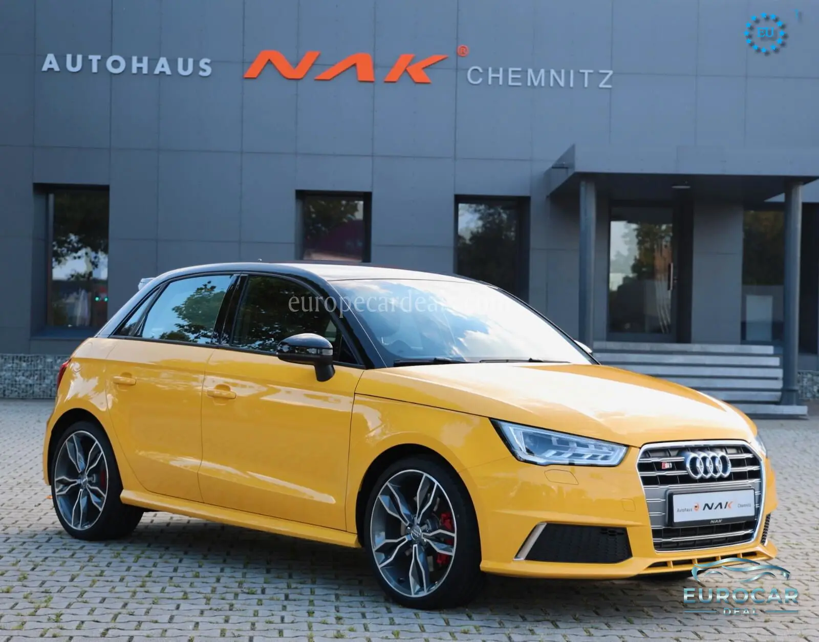 Audi S1