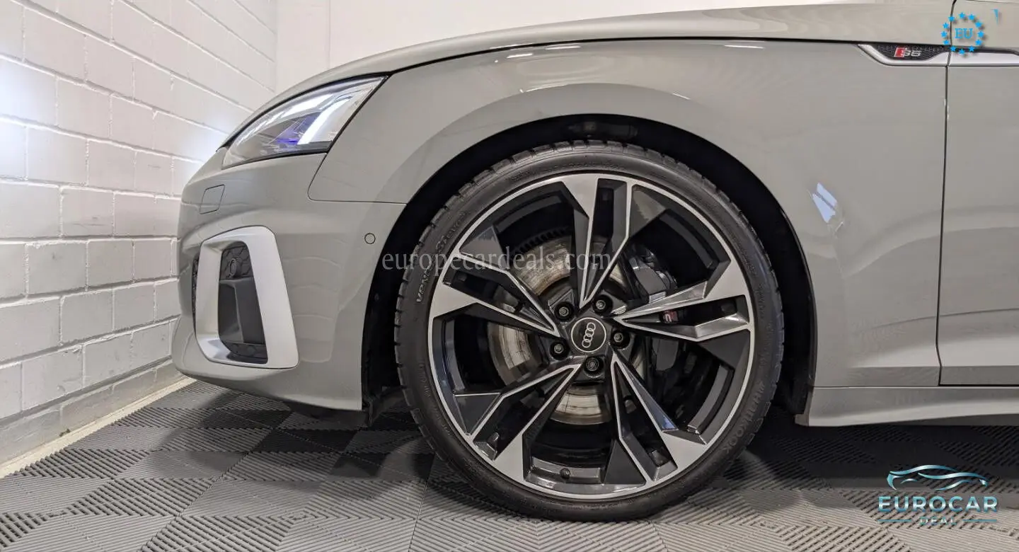 Audi S5