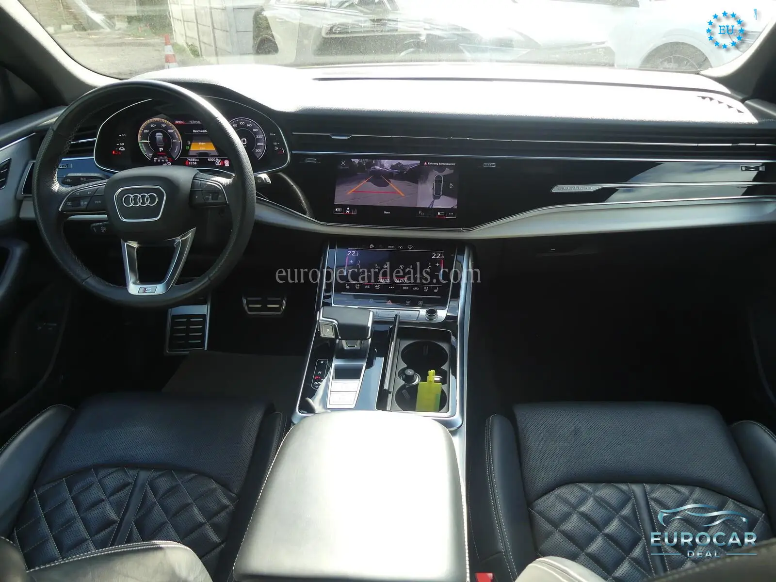 Audi Q8