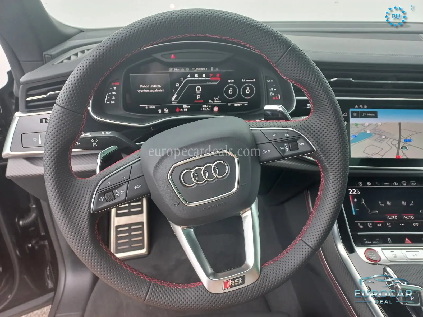 Audi RSQ8