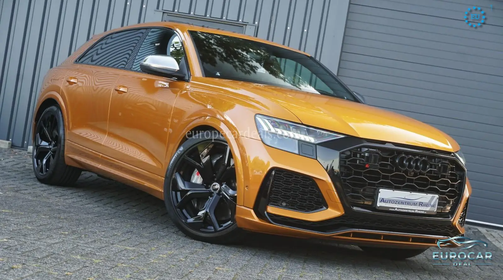 Audi RSQ8