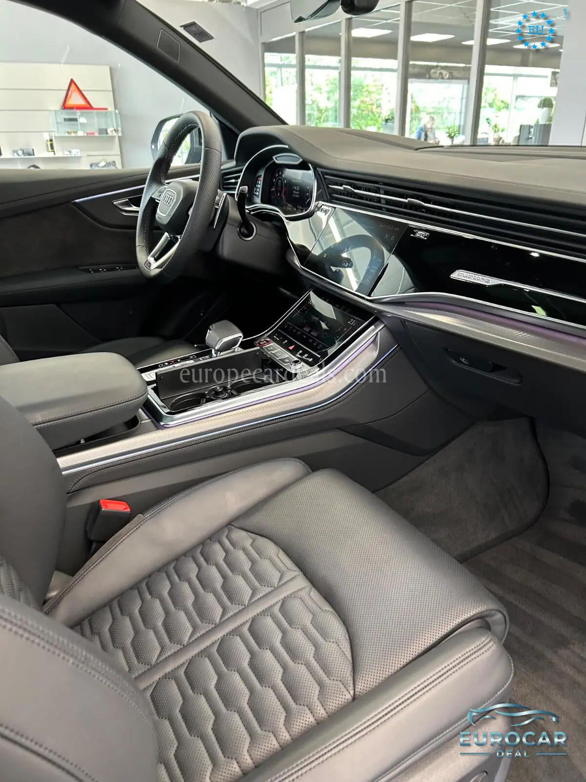 Audi RSQ8