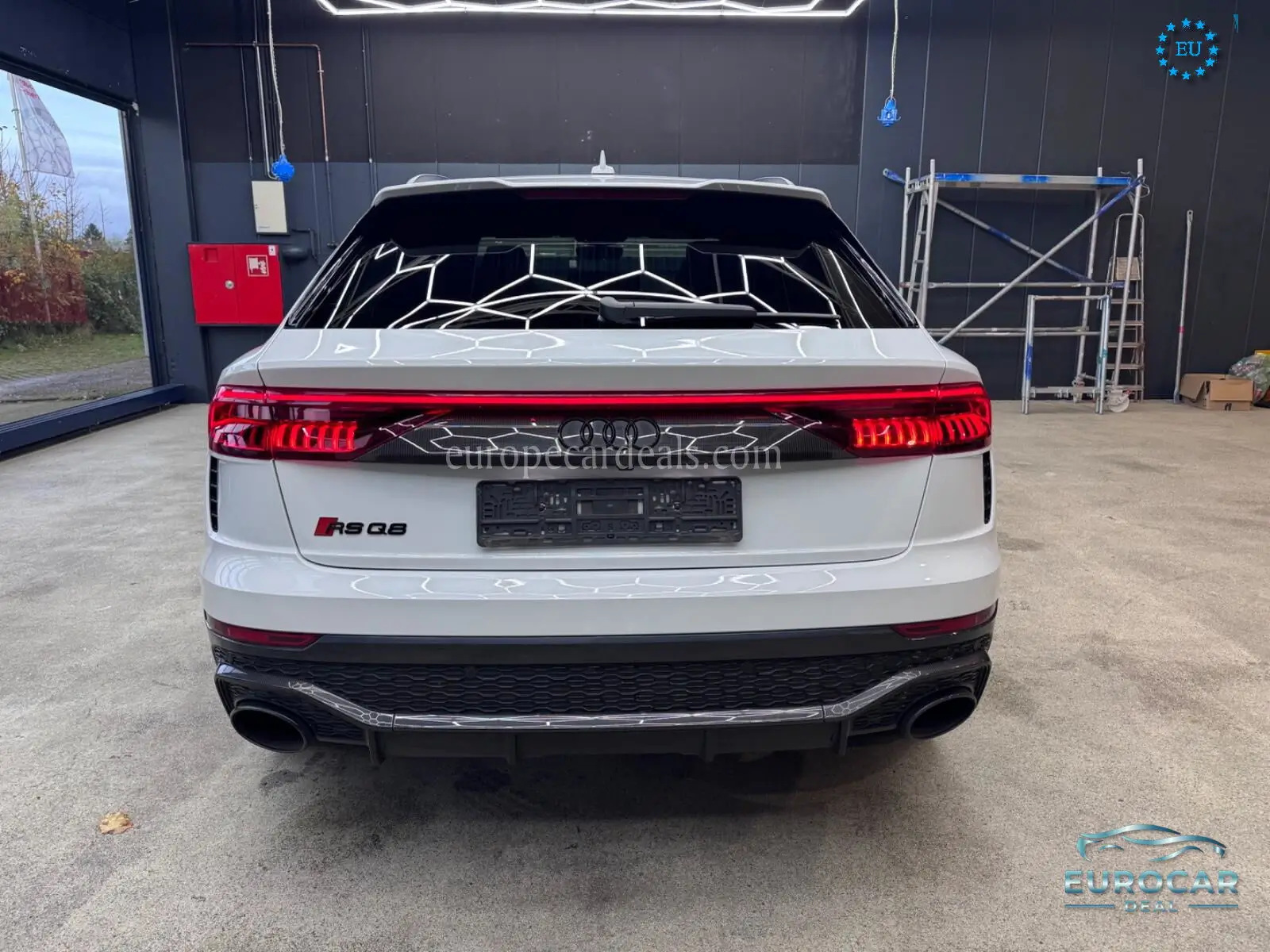 Audi RSQ8
