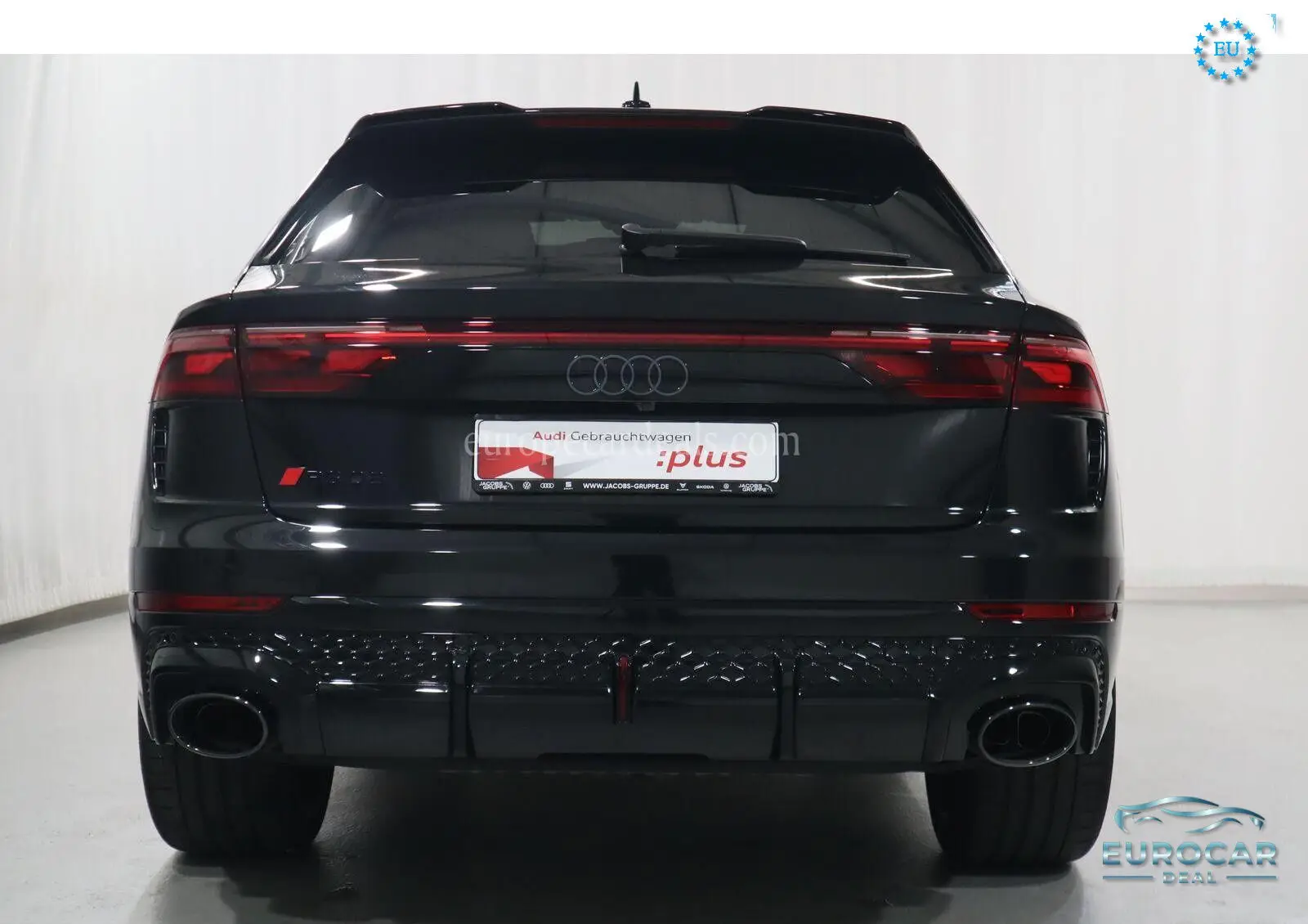 Audi RSQ8