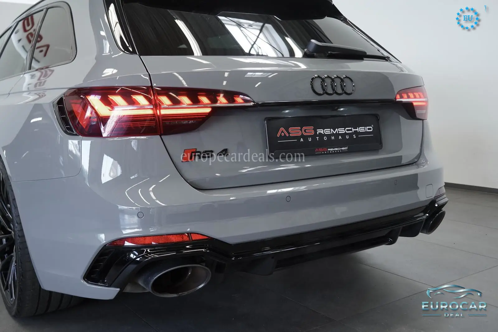 Audi RS4