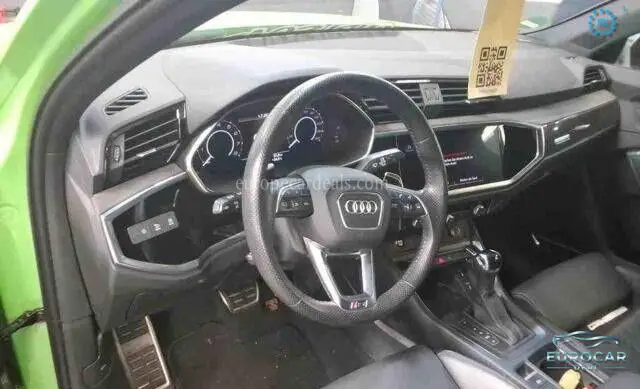 Audi RSQ3