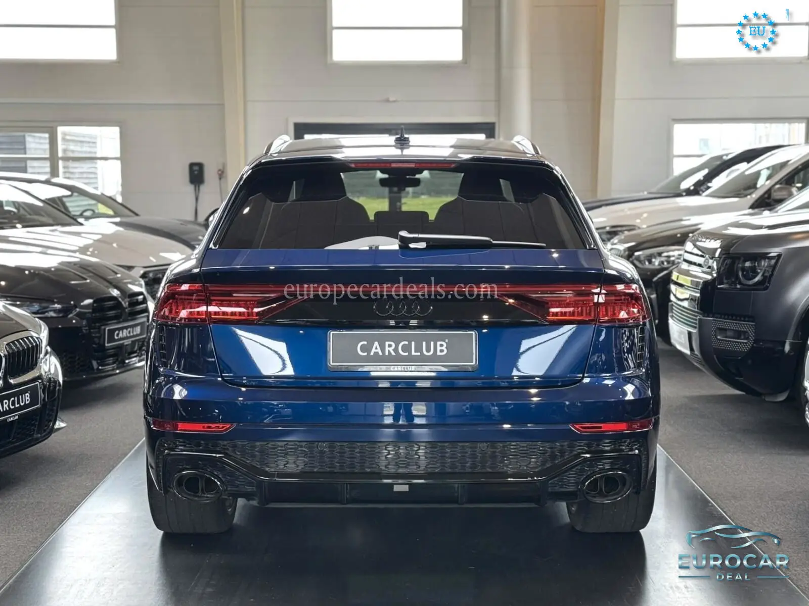 Audi RSQ8