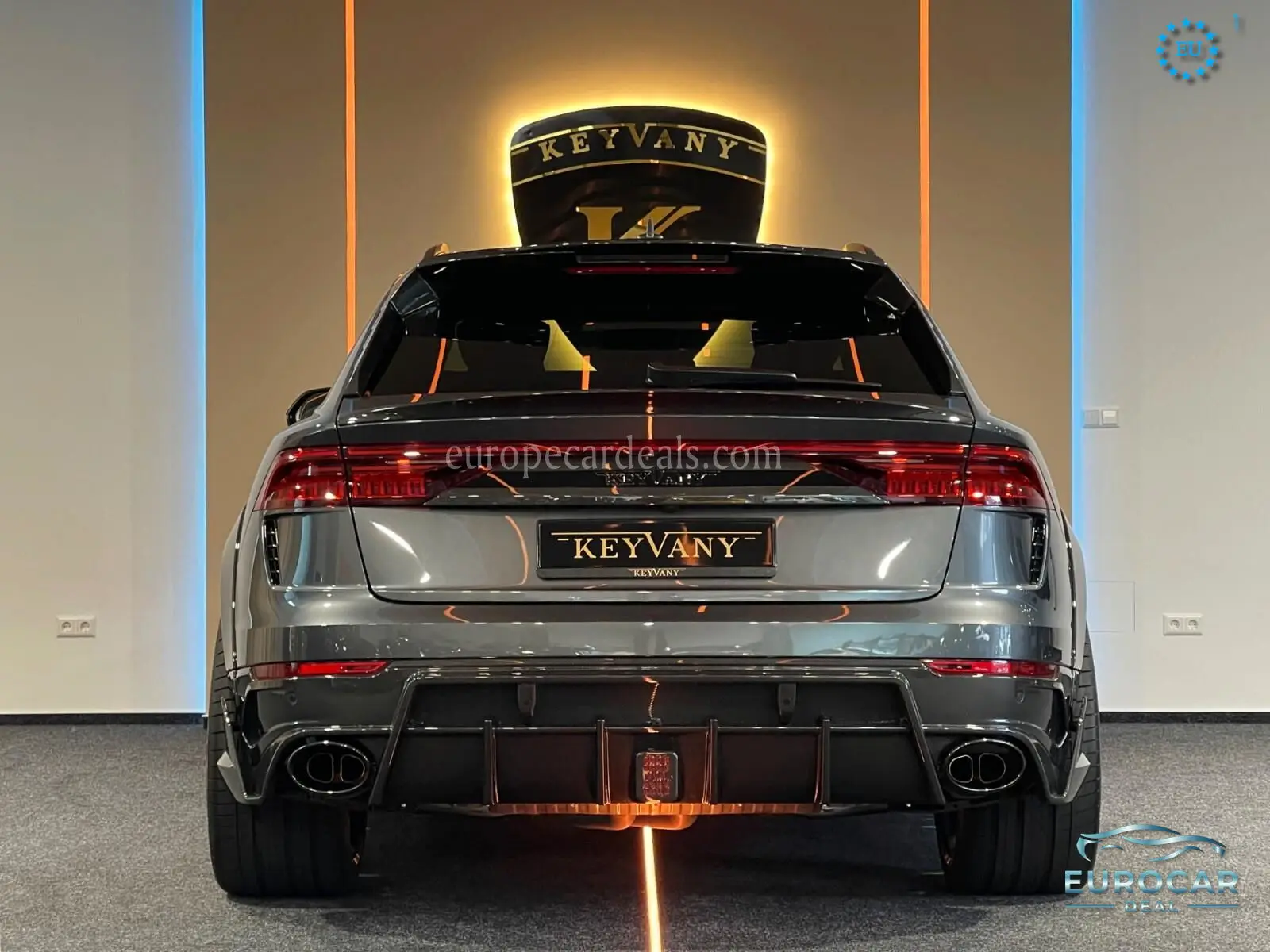 Audi RSQ8