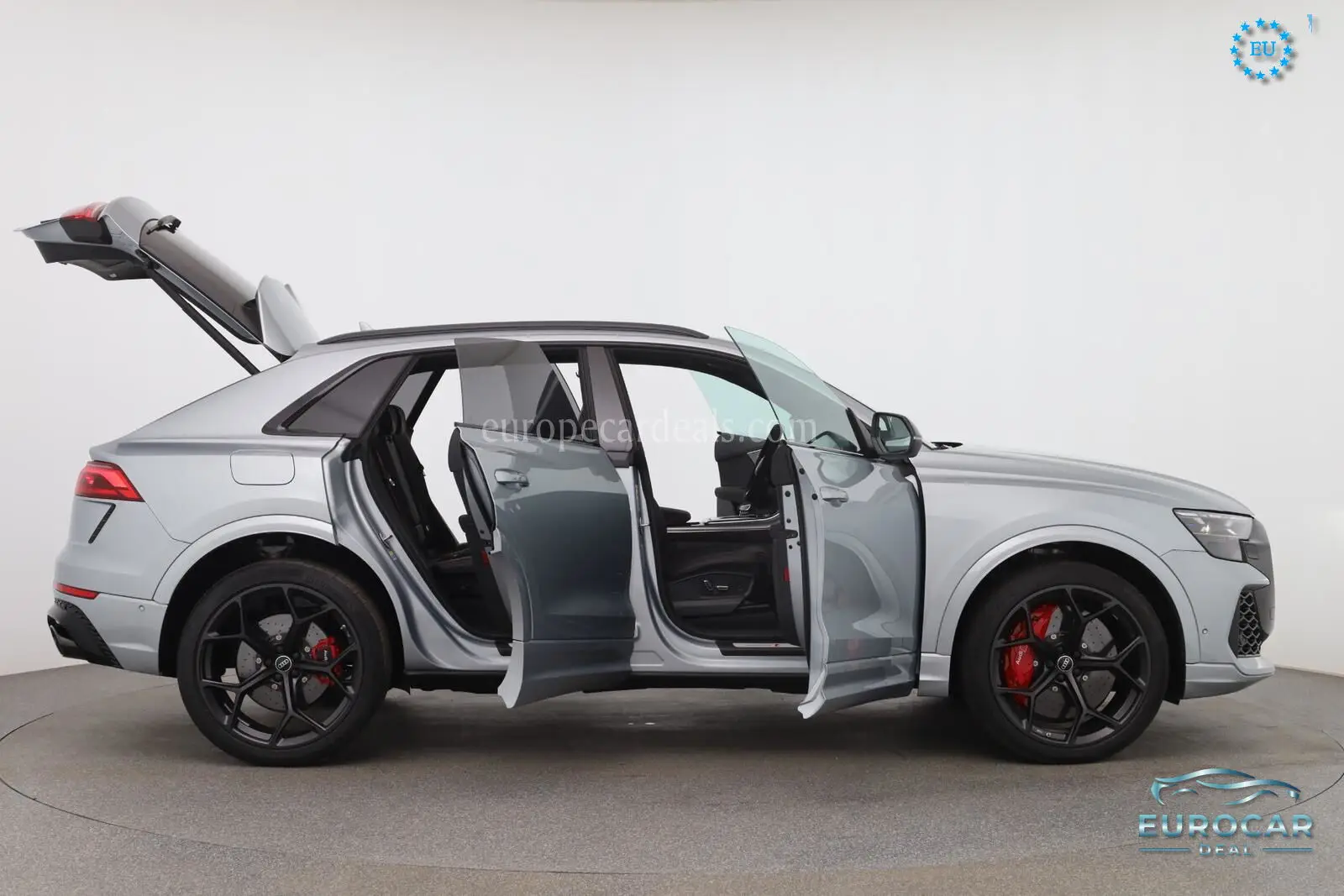 Audi RSQ8
