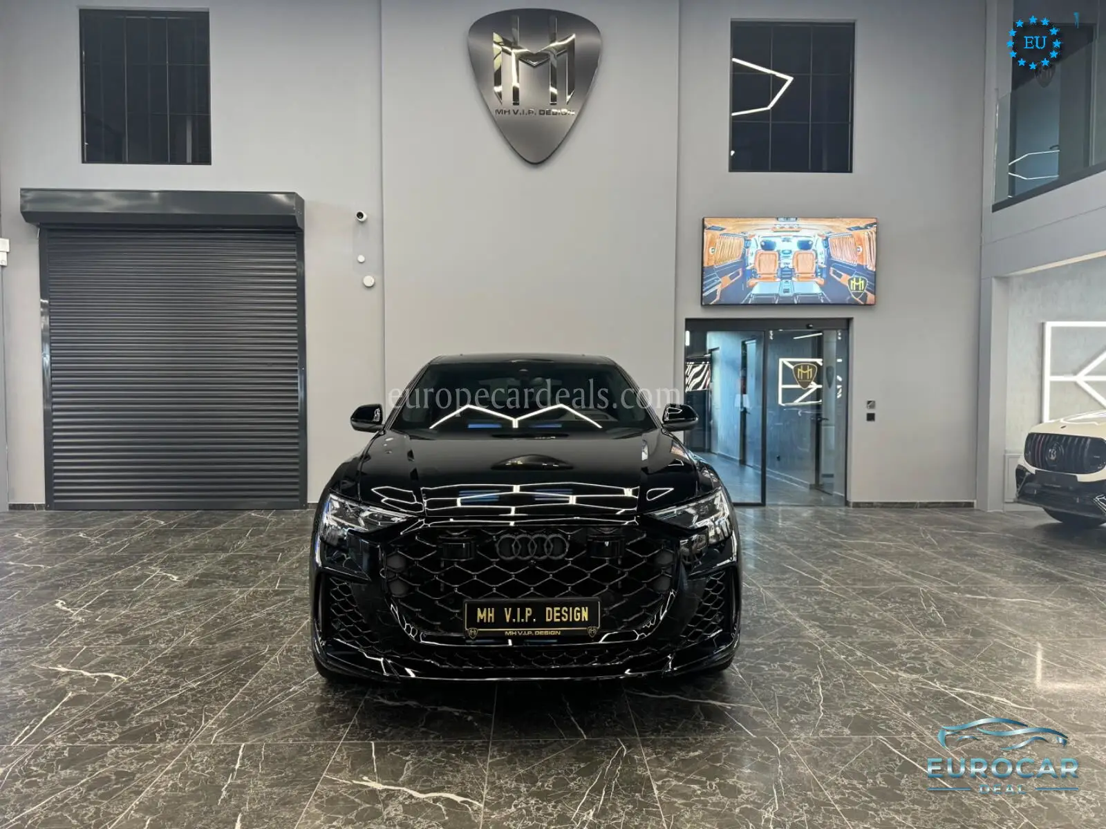 Audi RSQ8