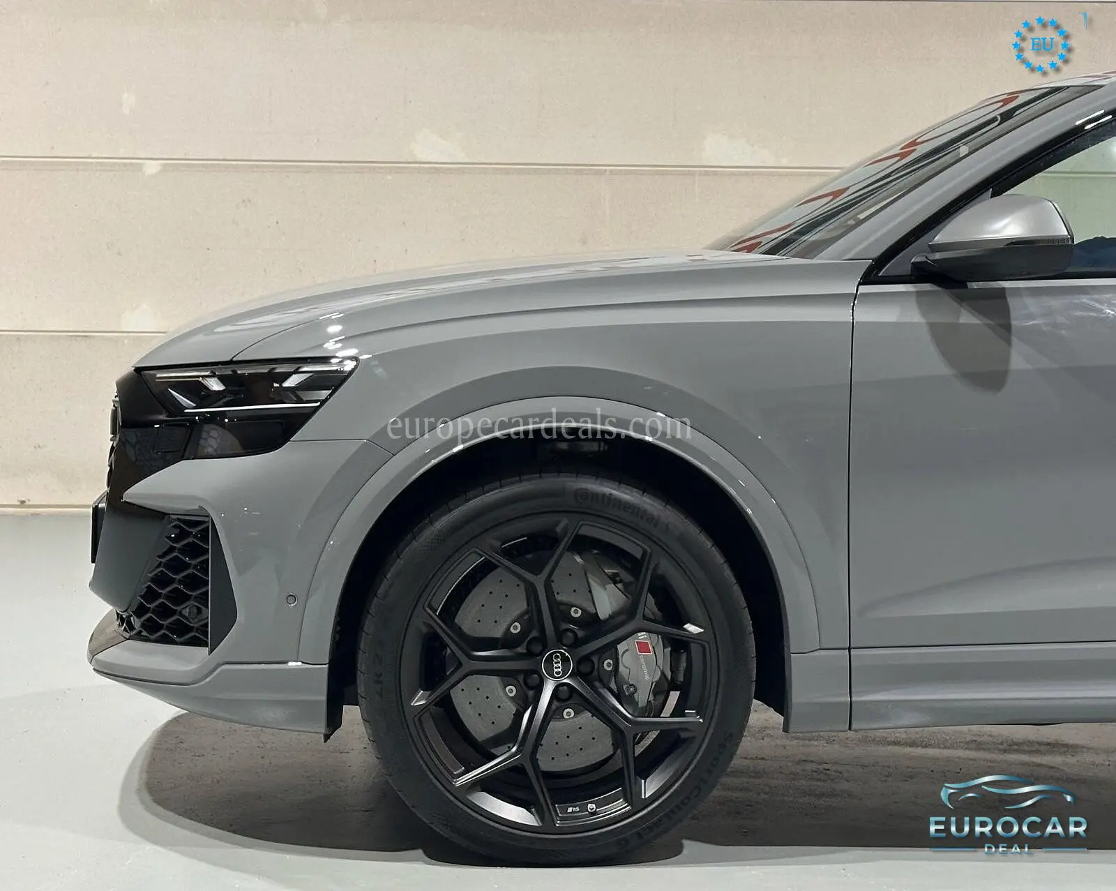 Audi RSQ8