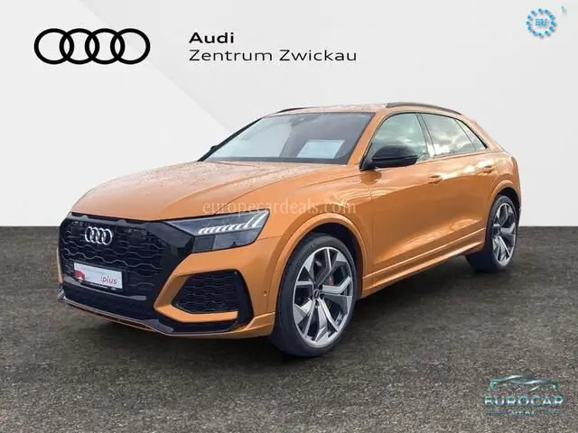 Audi RSQ8
