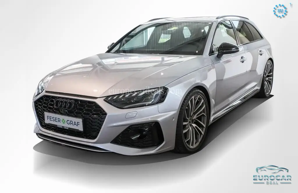 Audi RS4