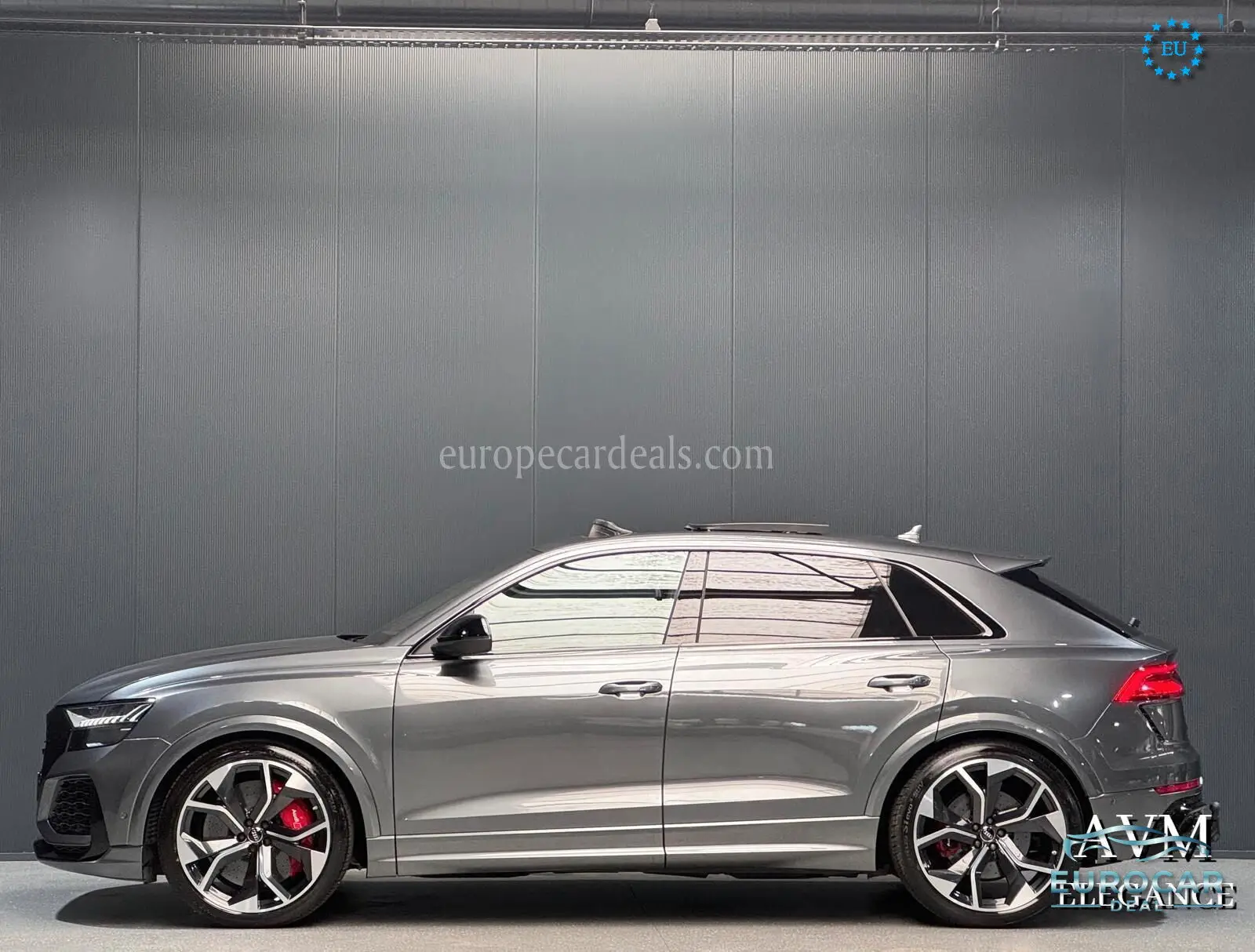 Audi RSQ8