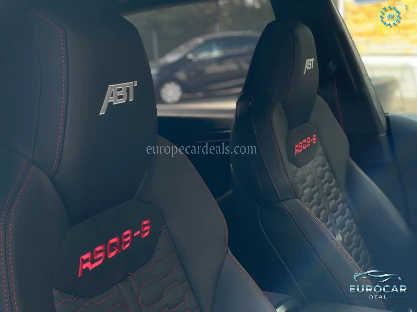 Audi RSQ8