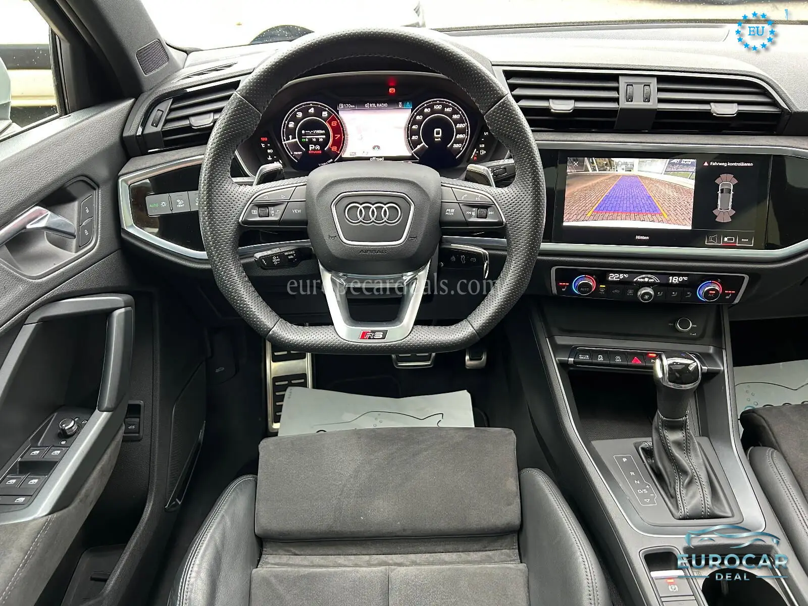 Audi RSQ3