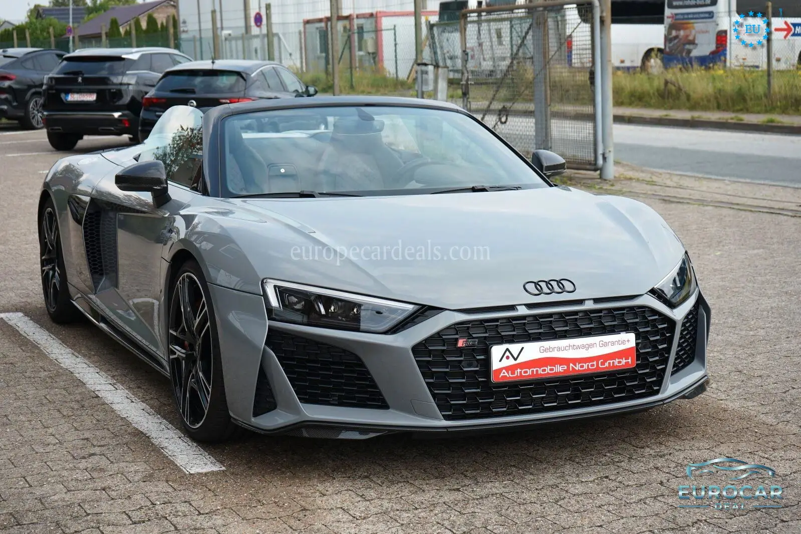 Audi R8