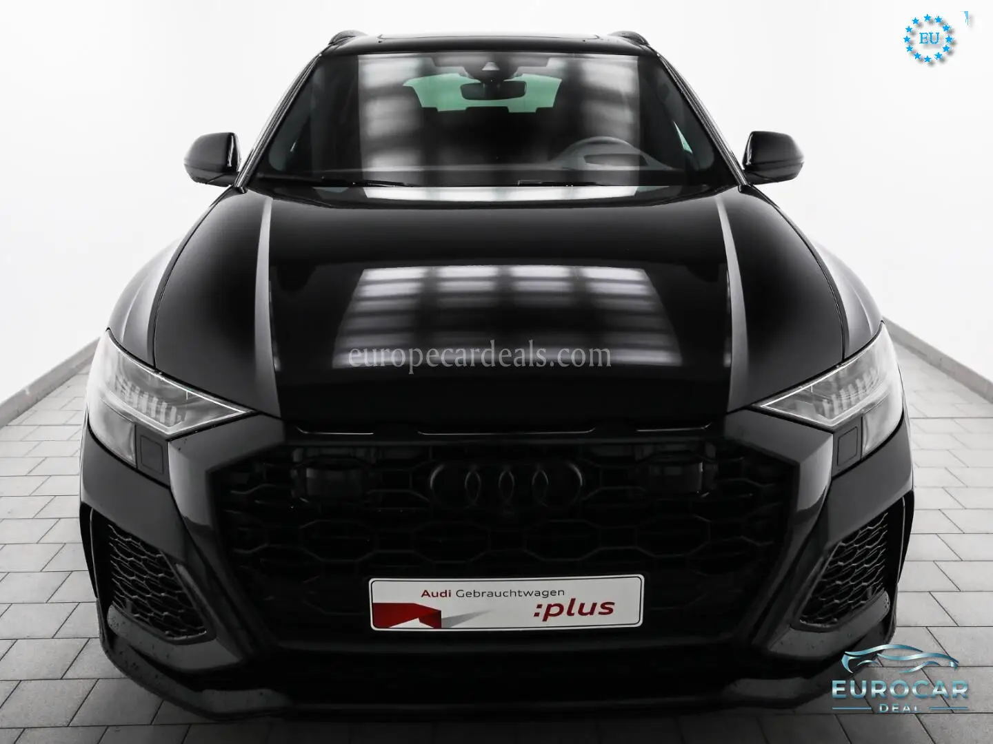 Audi RSQ8