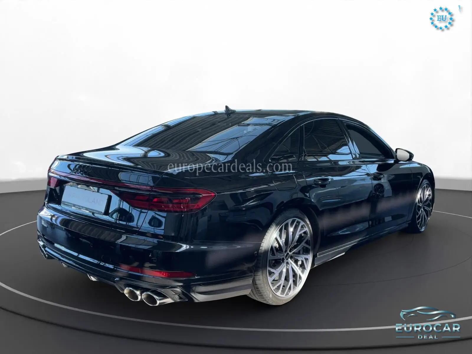 Audi S8