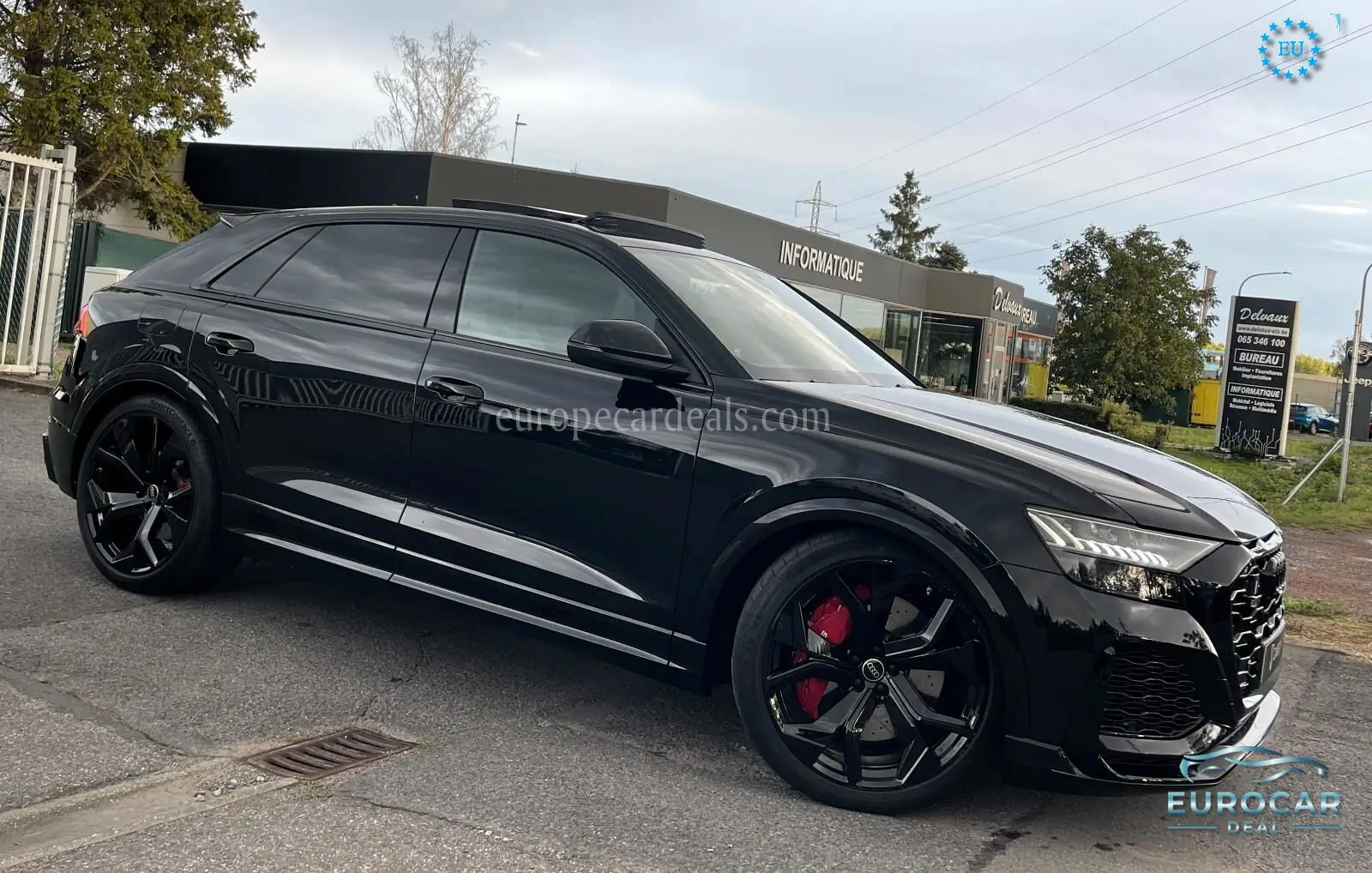 Audi RSQ8