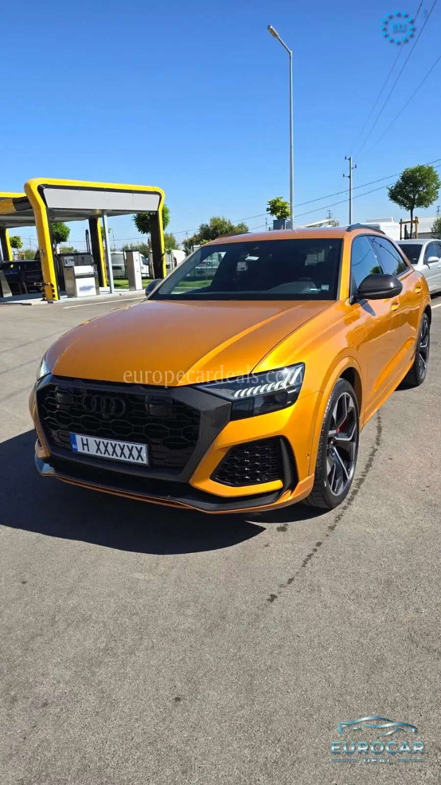 Audi RSQ8