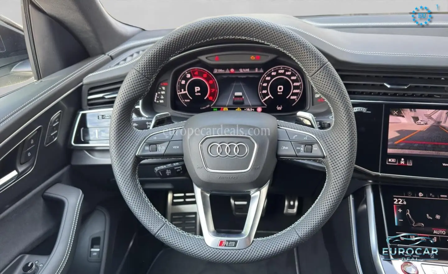 Audi RSQ8