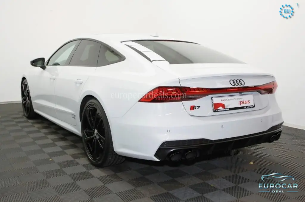 Audi S7