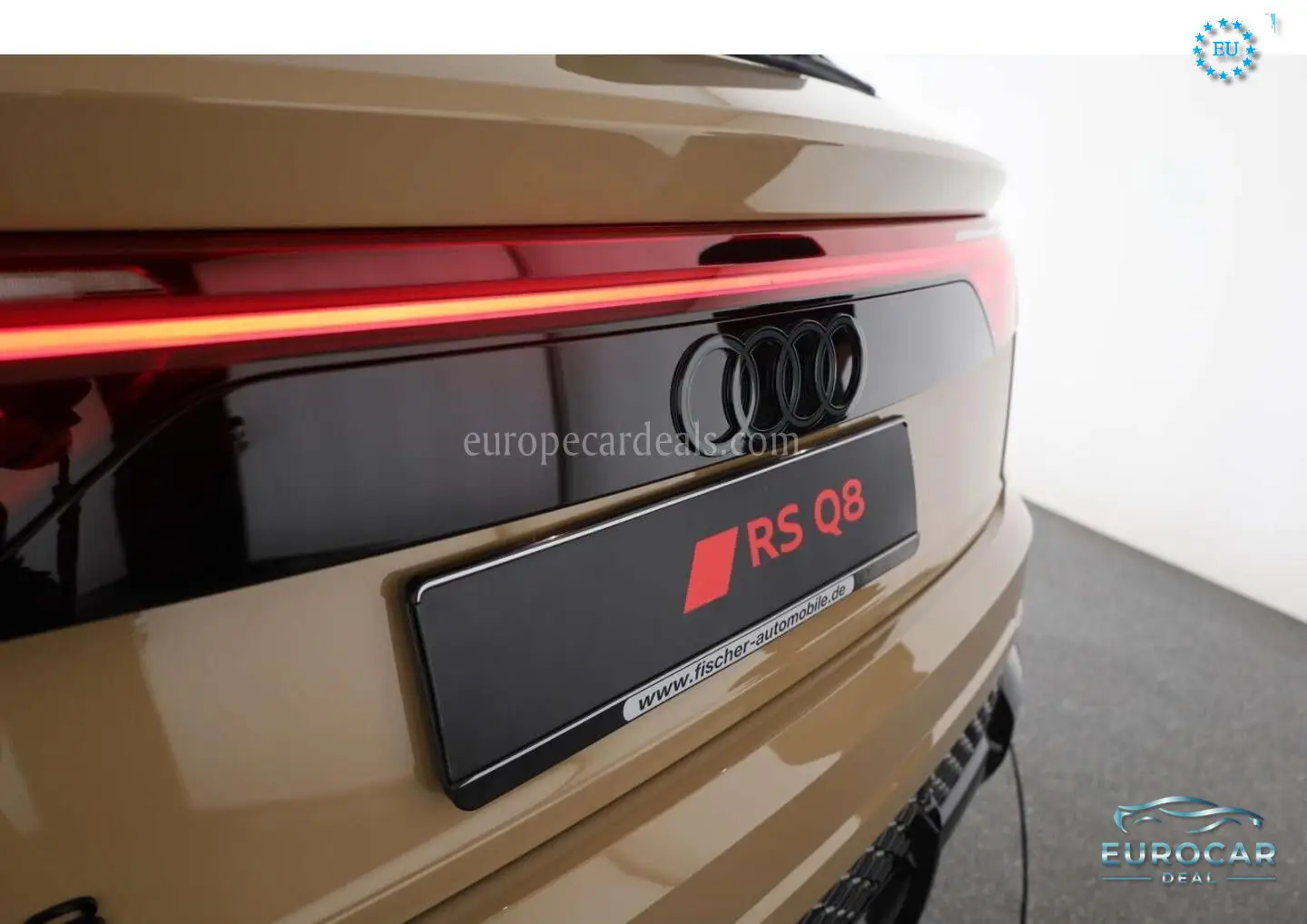 Audi RSQ8