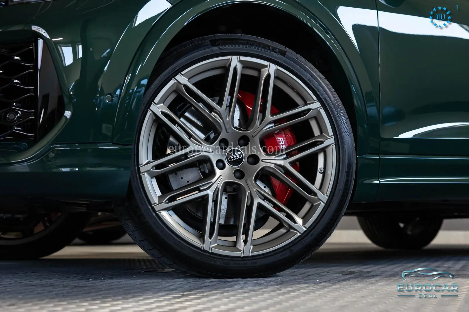 Audi RSQ8