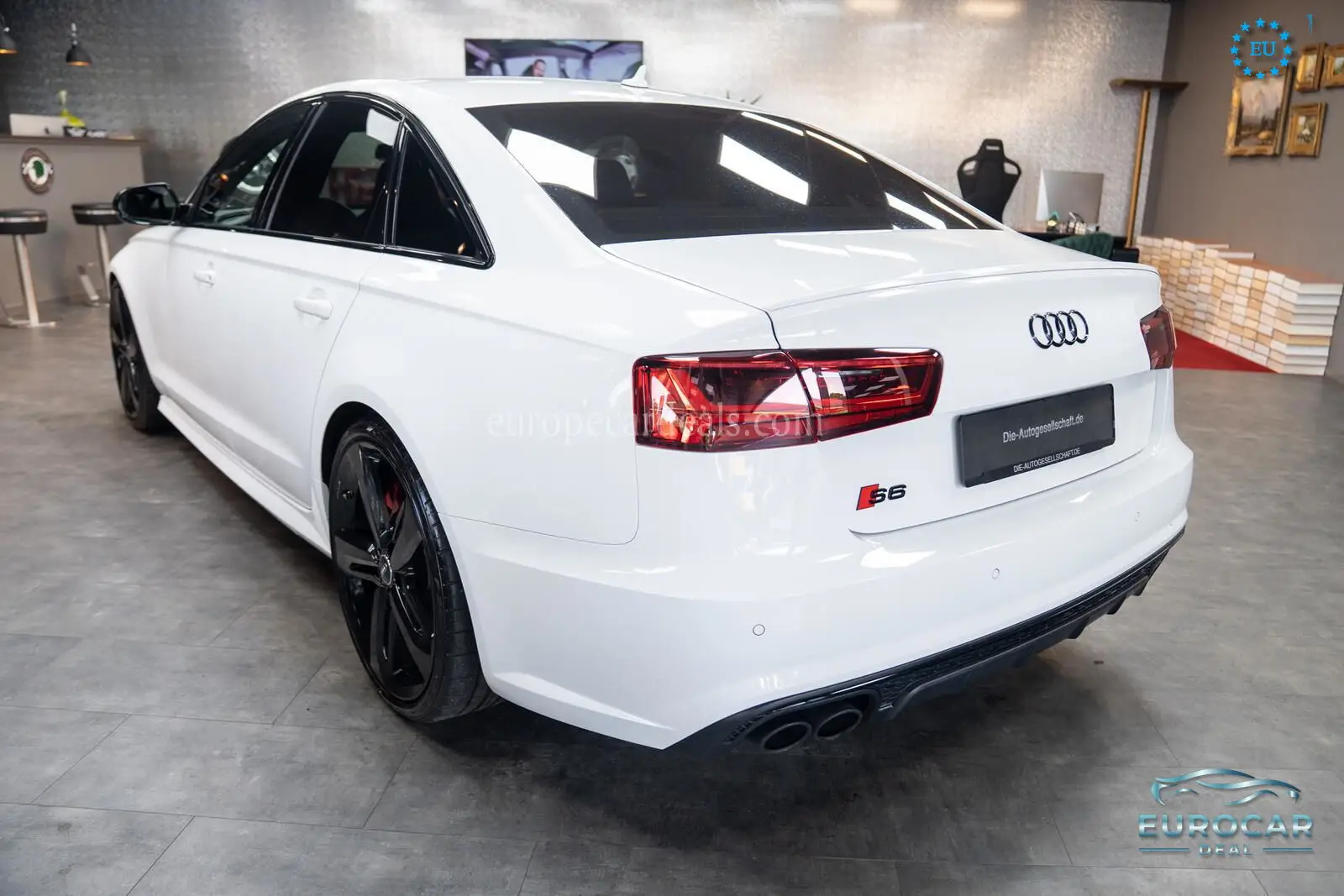 Audi S6