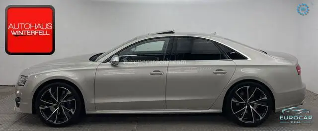 Audi S8