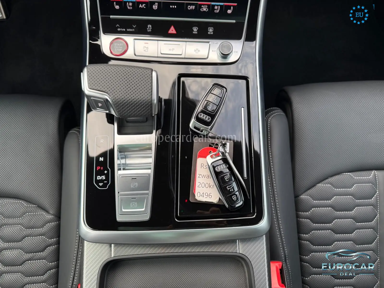 Audi RSQ8