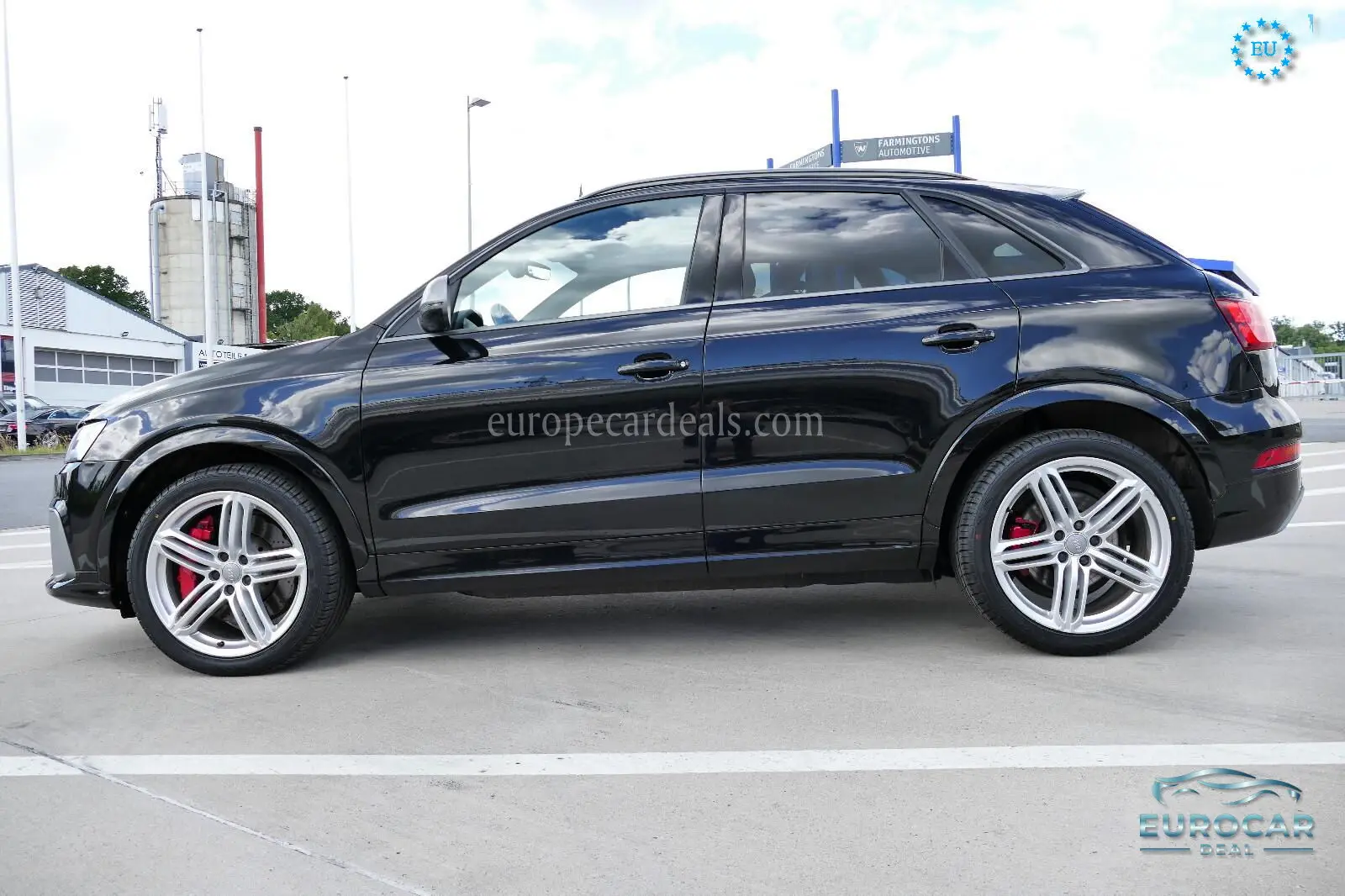 Audi RSQ3