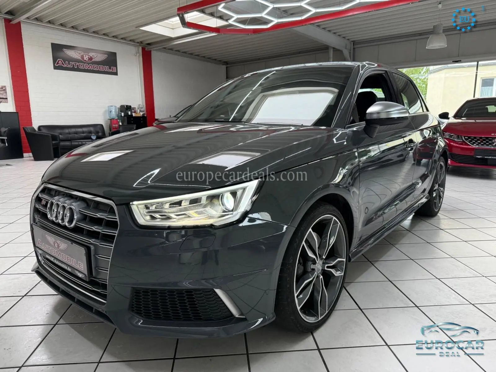 Audi S1