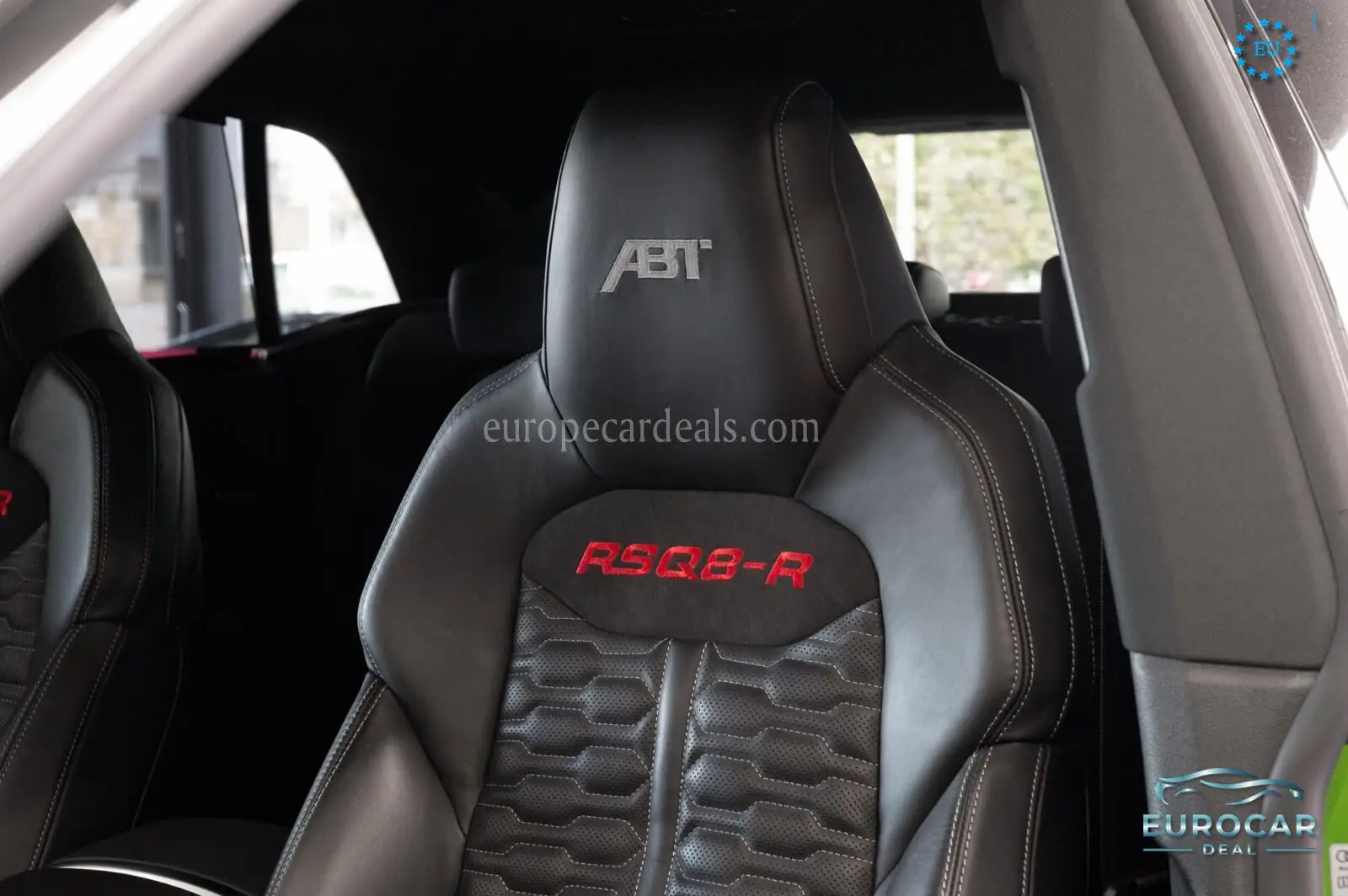 Audi RSQ8
