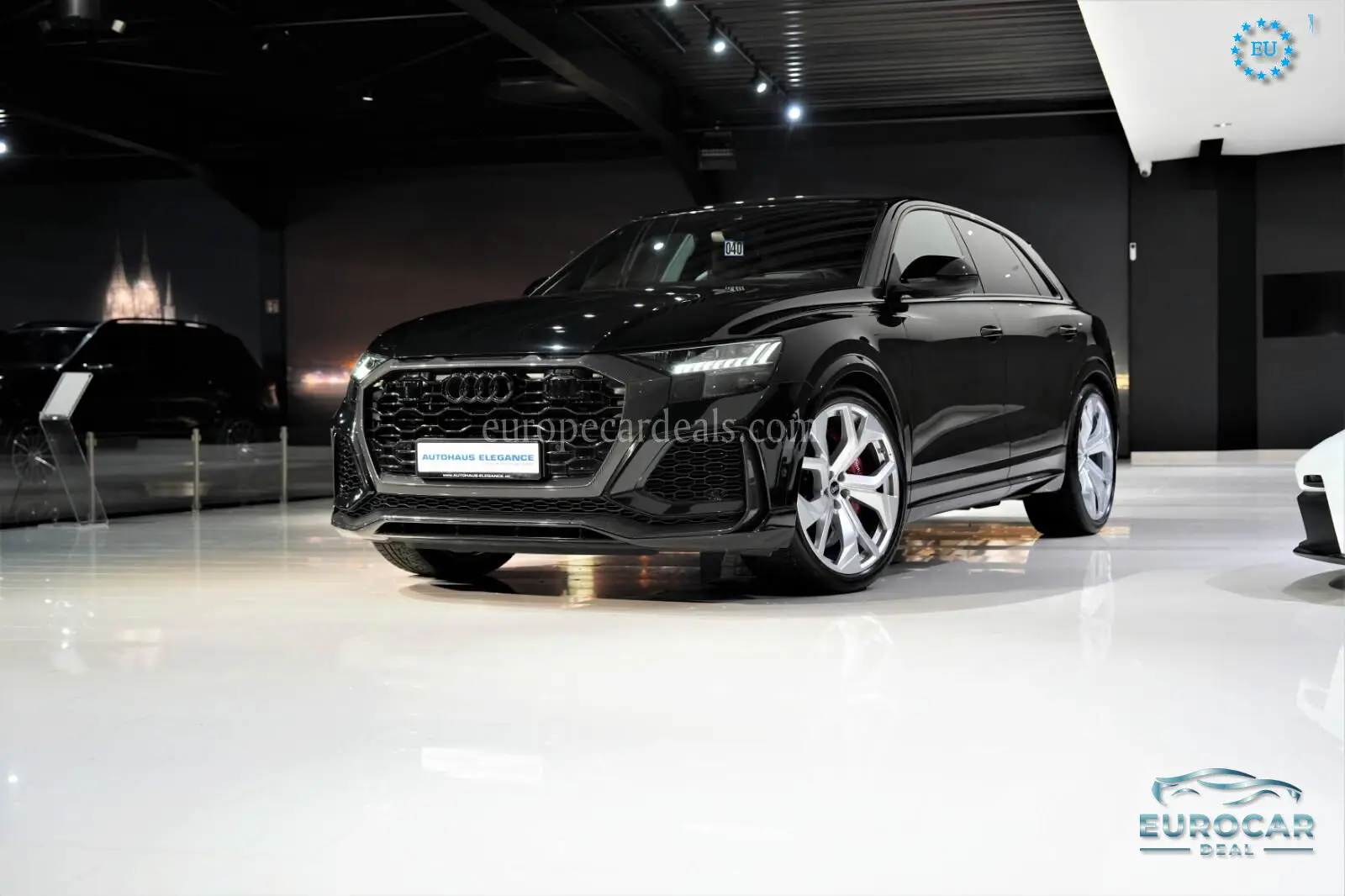 Audi RSQ8