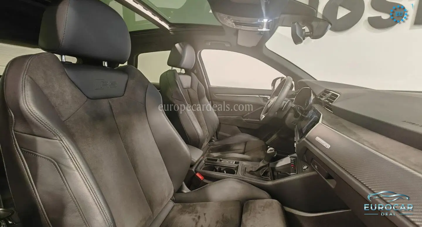 Audi RSQ3