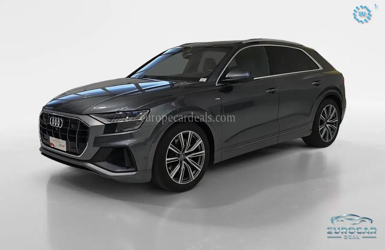 Audi Q8