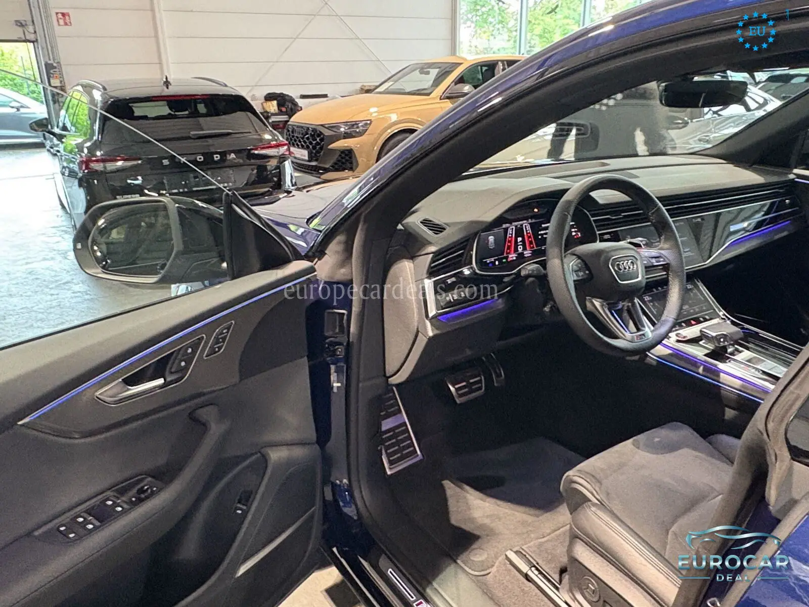 Audi RSQ8