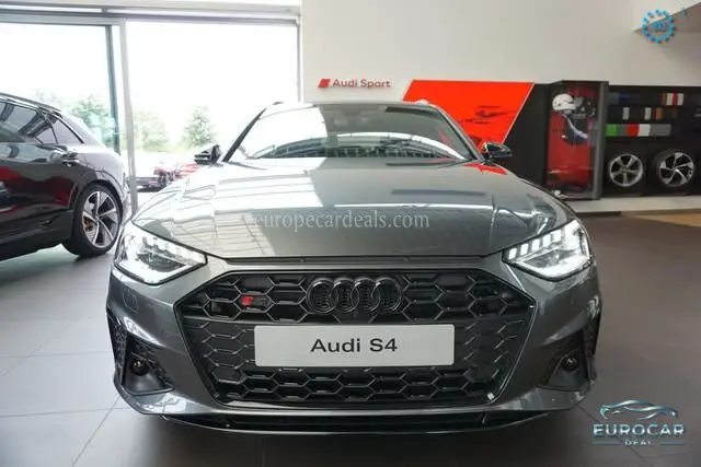 Audi S4