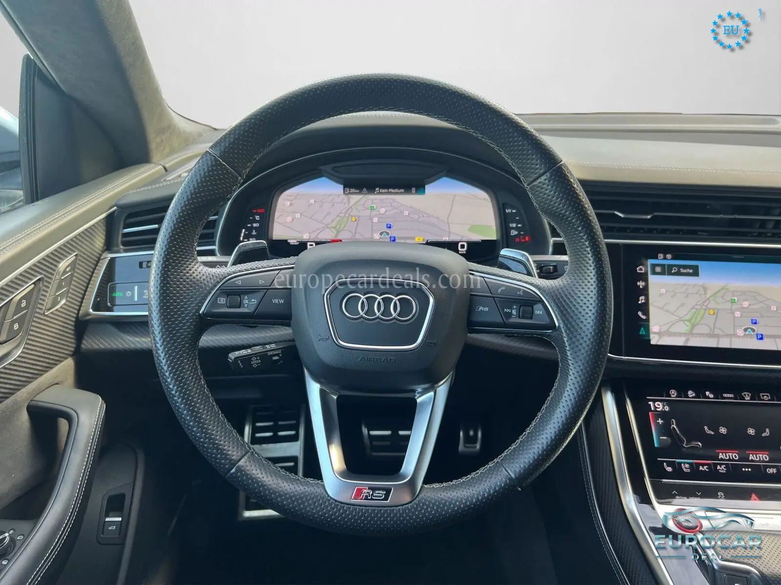 Audi RSQ8