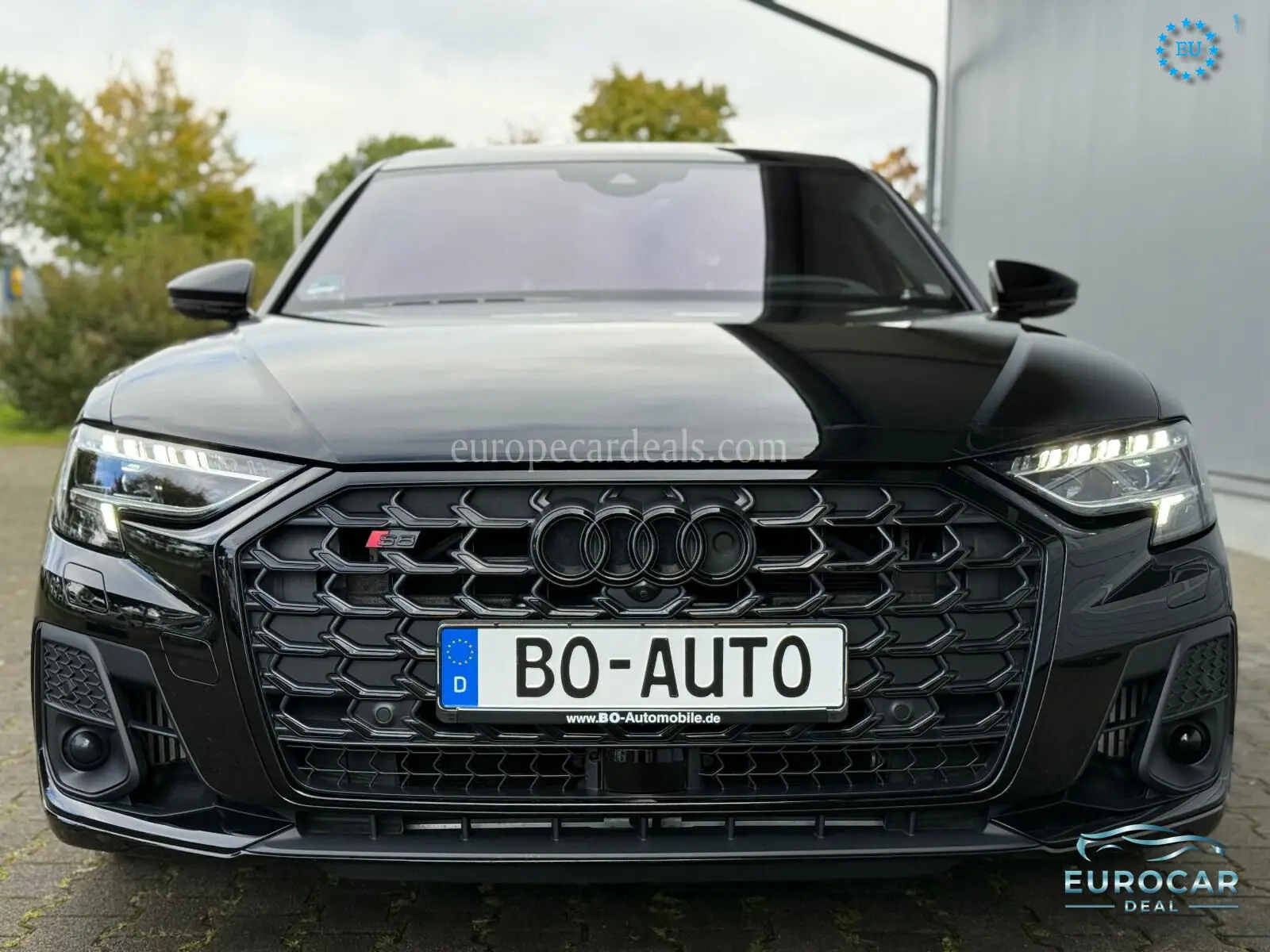 Audi S8