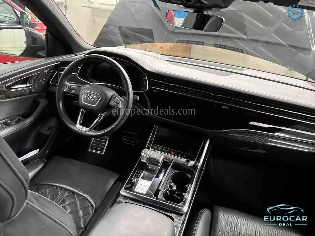 Audi SQ8