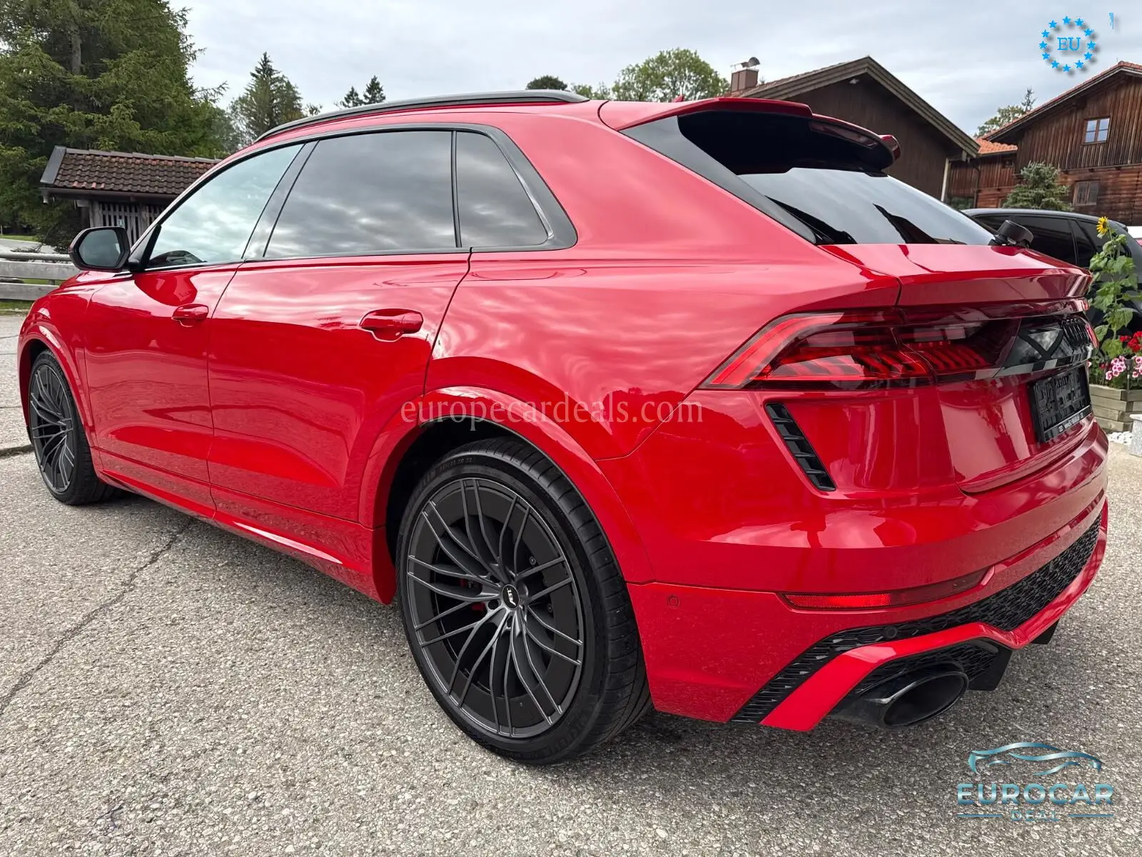 Audi RSQ8