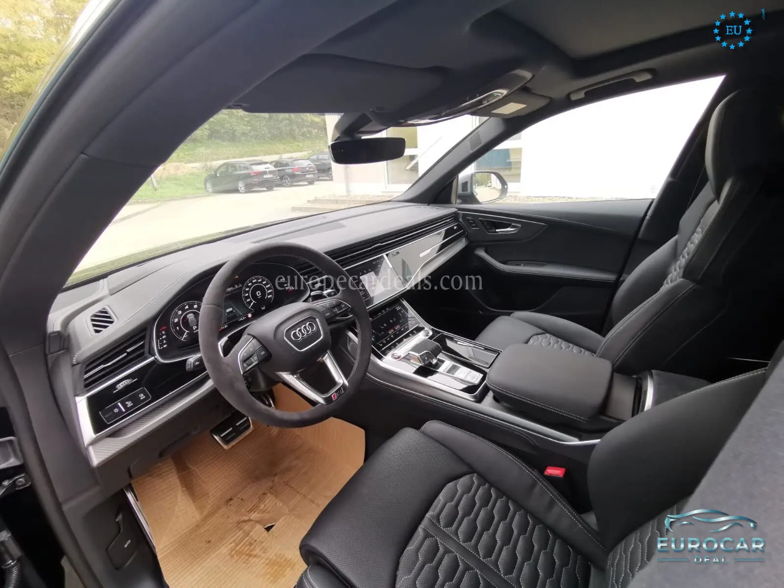 Audi RSQ8