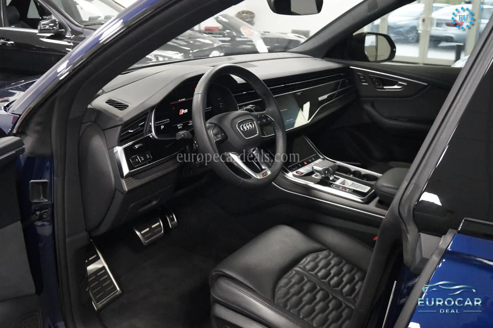 Audi RSQ8