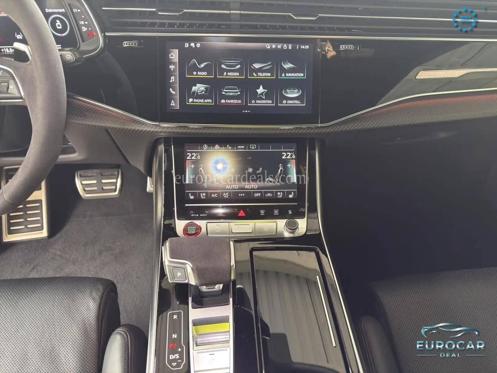 Audi RSQ8
