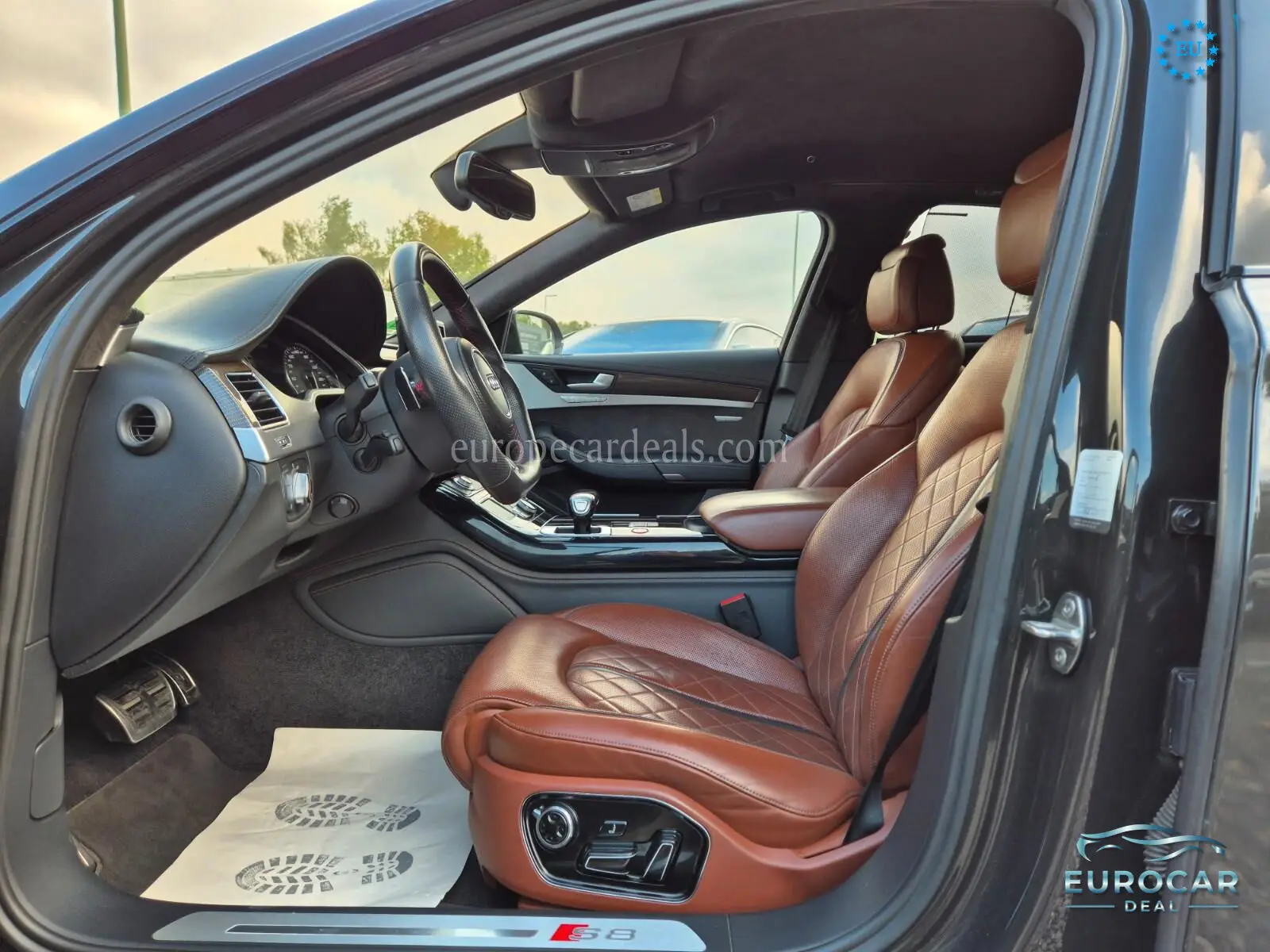 Audi S8