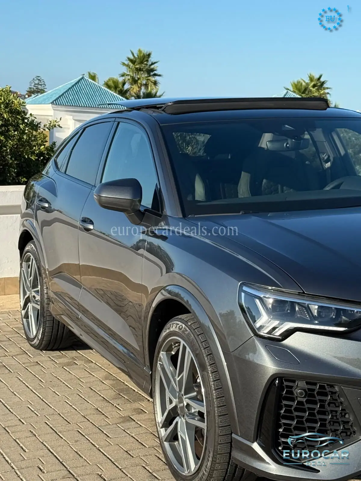 Audi RSQ3